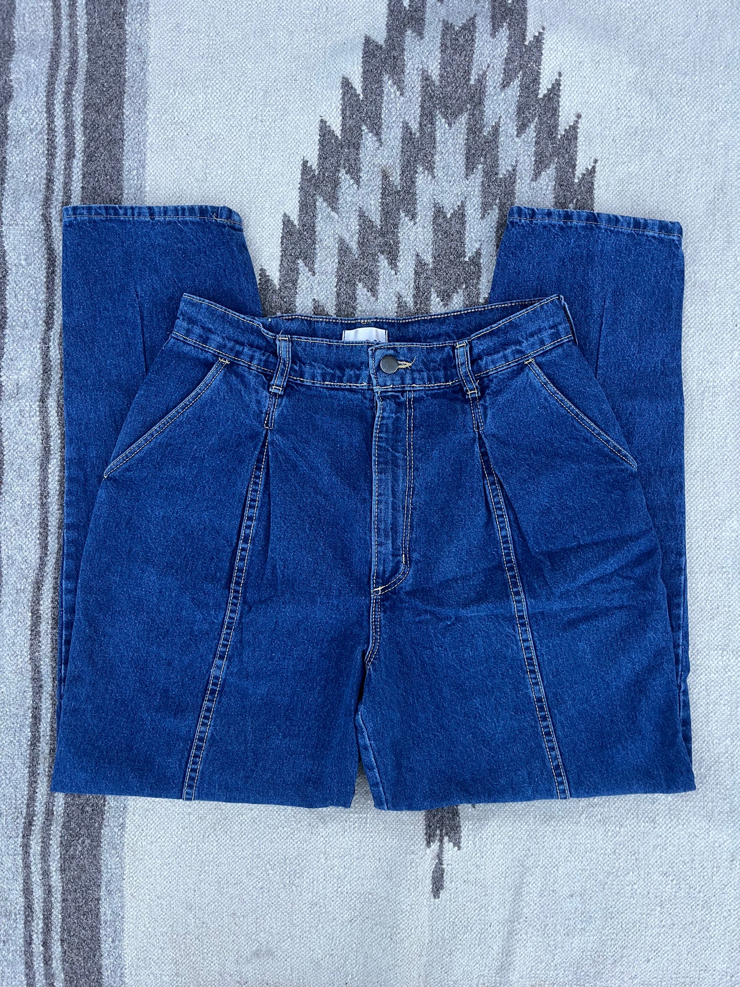 Pleated Bareback Jeans 30x28