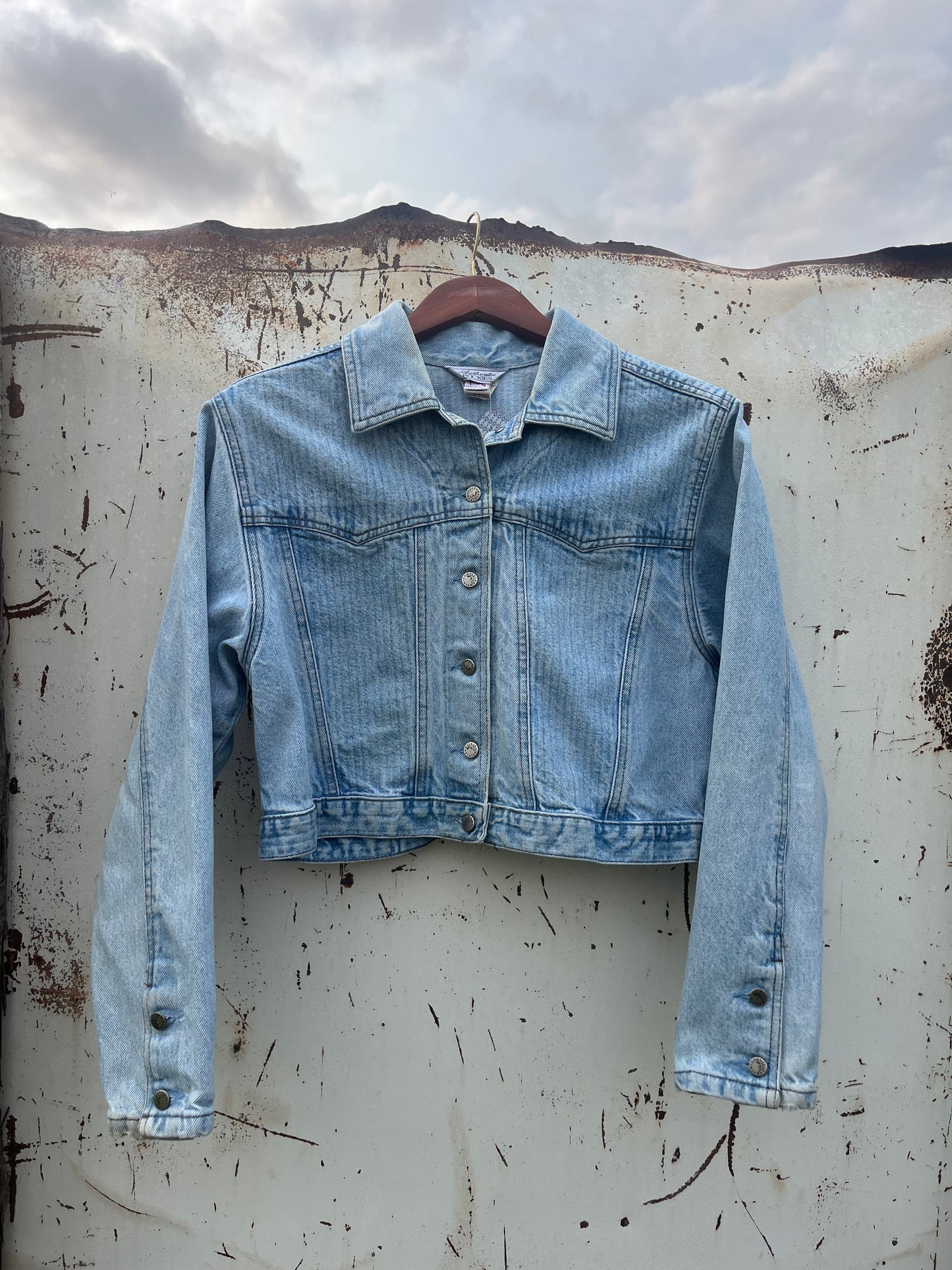 ROCKIES Crop Denim Jacket