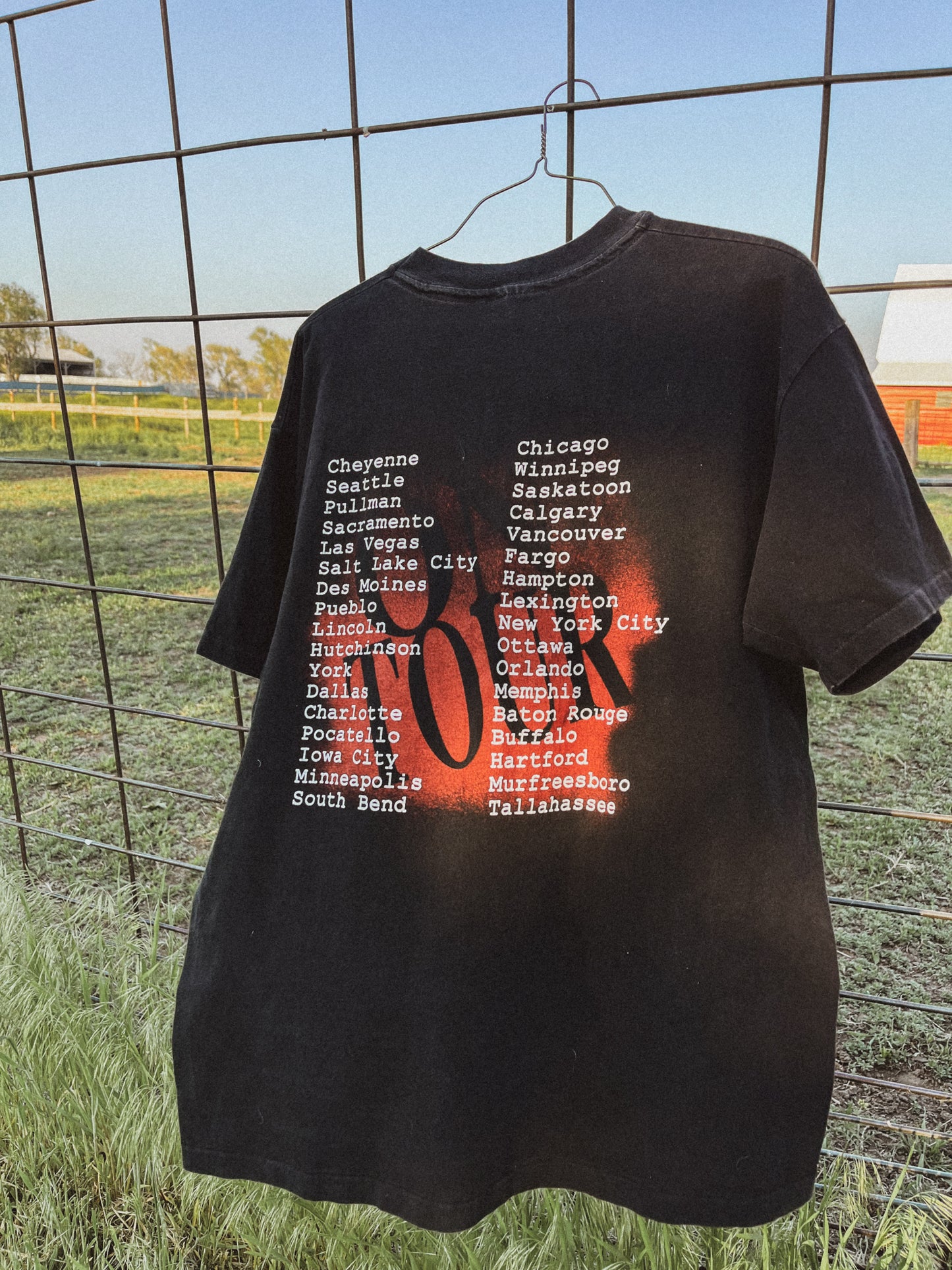 1993 Garth Brooks Tour Tee