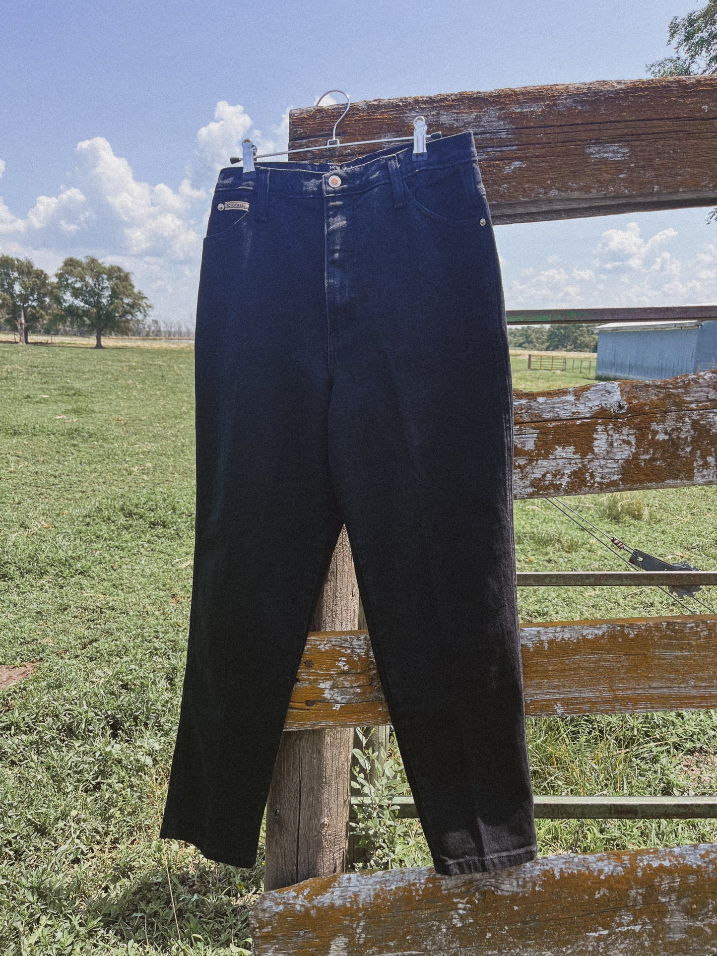 Bareback Jeans