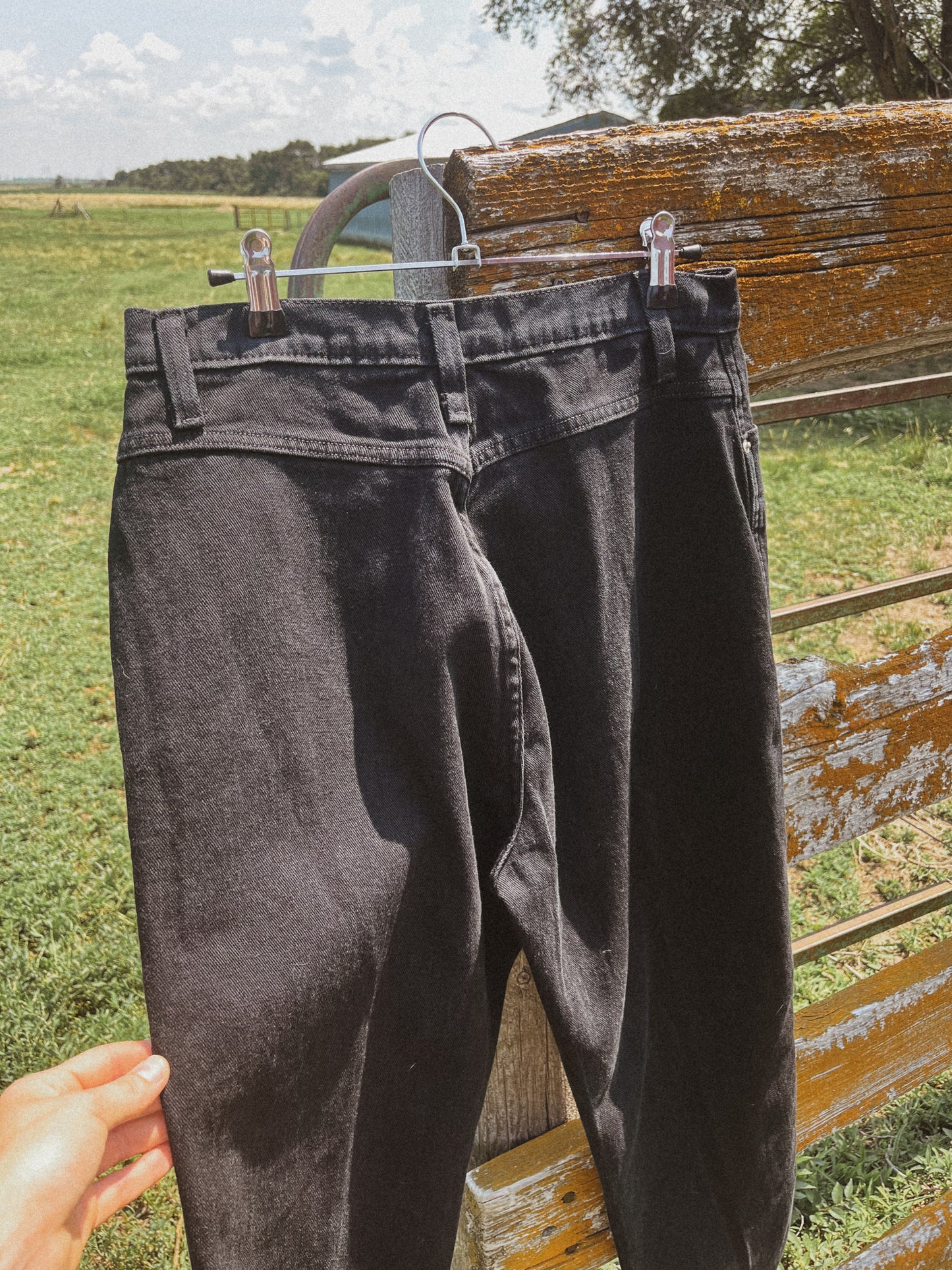 Bareback Jeans