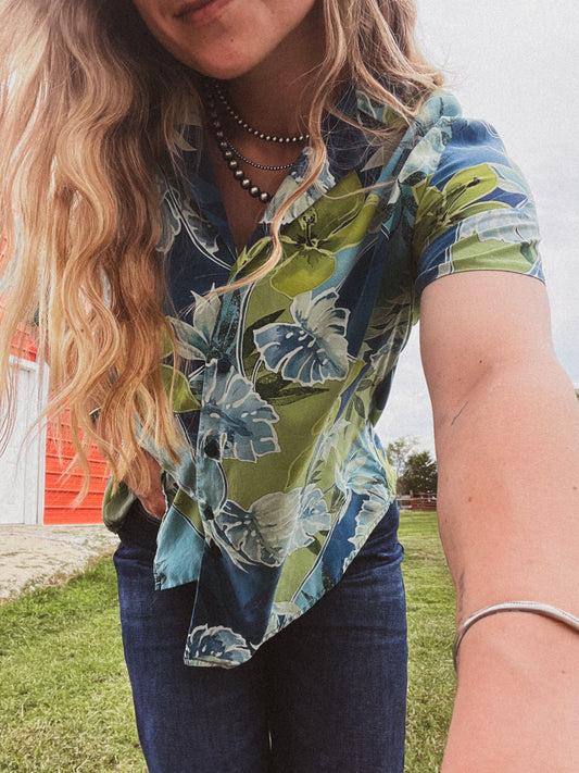 Hawaiian Button Up
